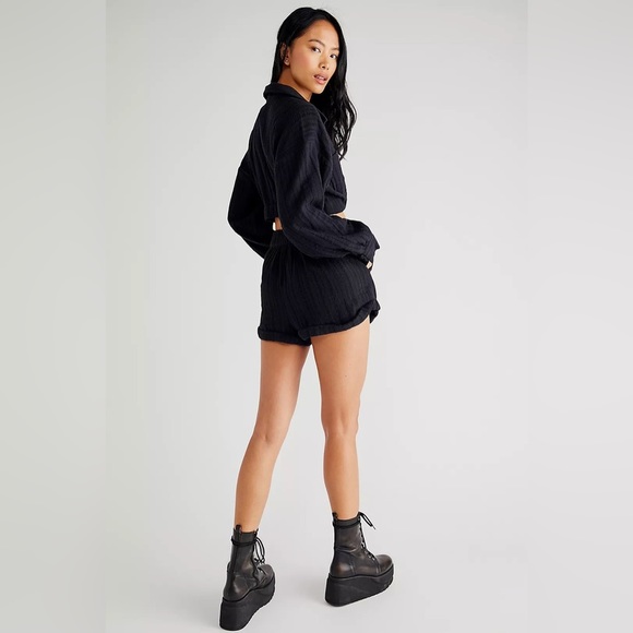 NWT Free People Stay Cool Set: Size XS Black, Sold out on their website - Picture 3 of 10